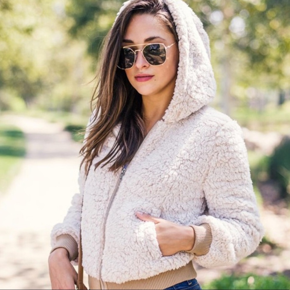 ★SOLD-OUT★ Gray Sherpa Zip-Up Hoodie